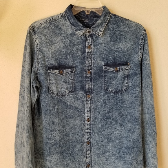 Calvin Klein Jeans Other - Calvin Klein Denim Wash Button Up